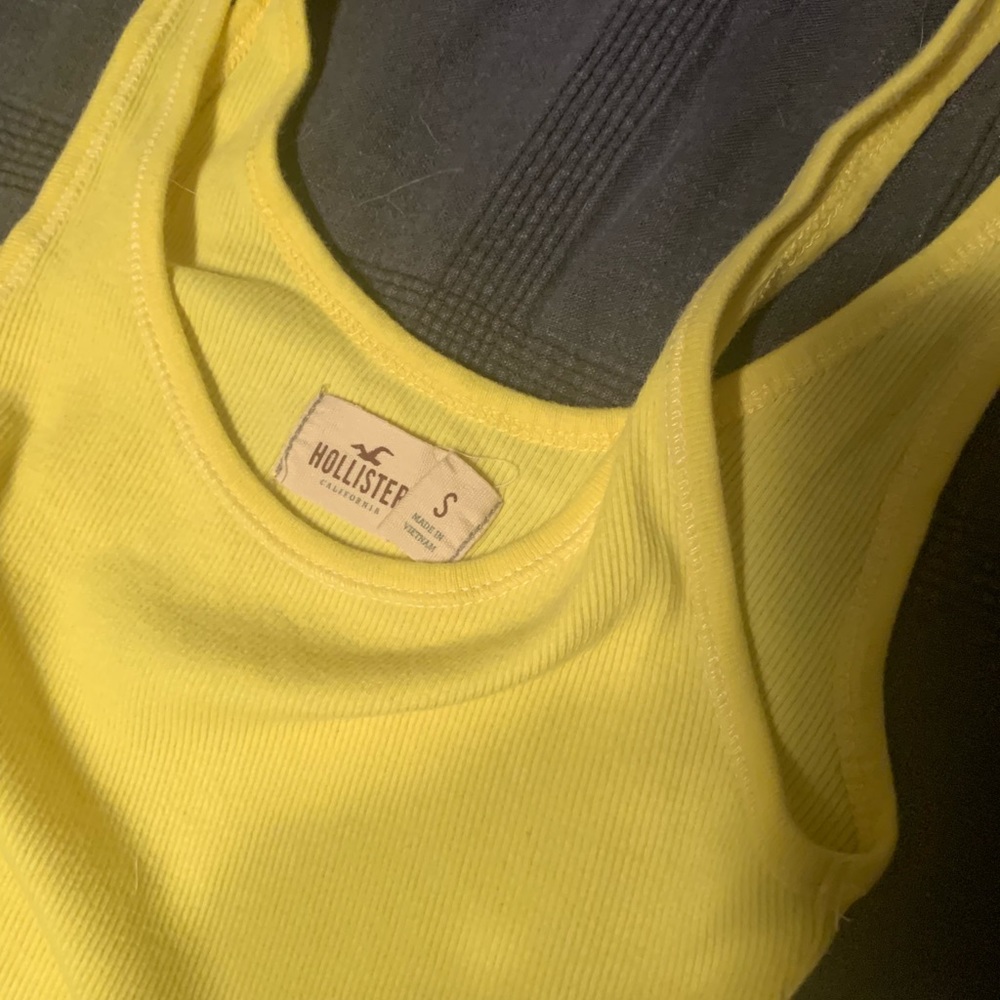 Hollister yellow ribbed tank
